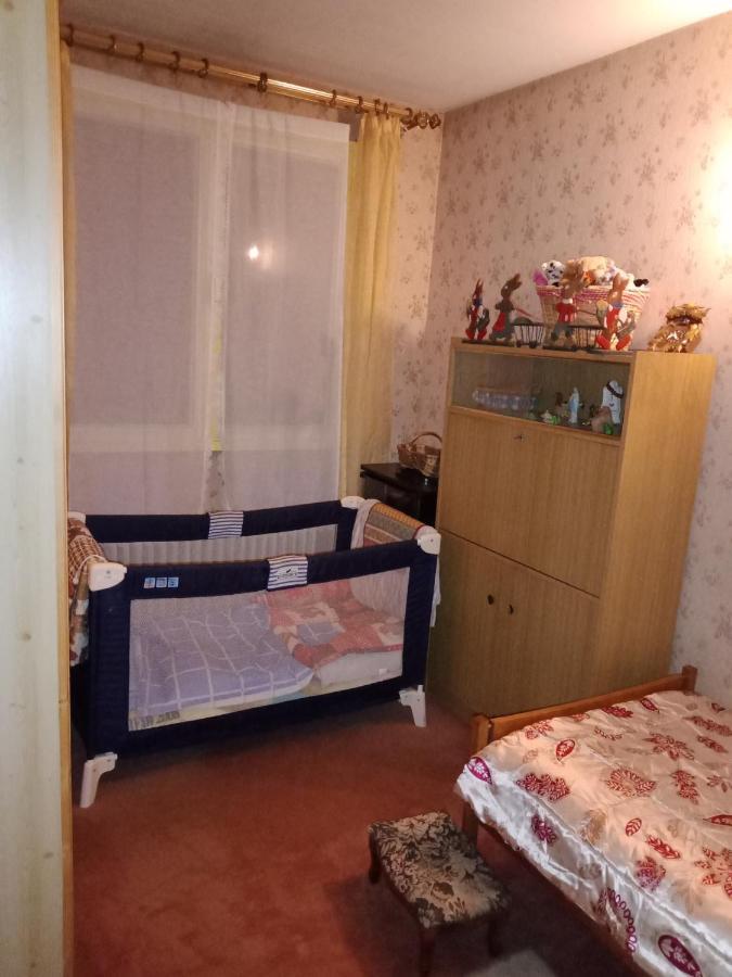 Maison Entiere Avec Parking, Garage Et Jardin มงต์ลูซง ภายนอก รูปภาพ