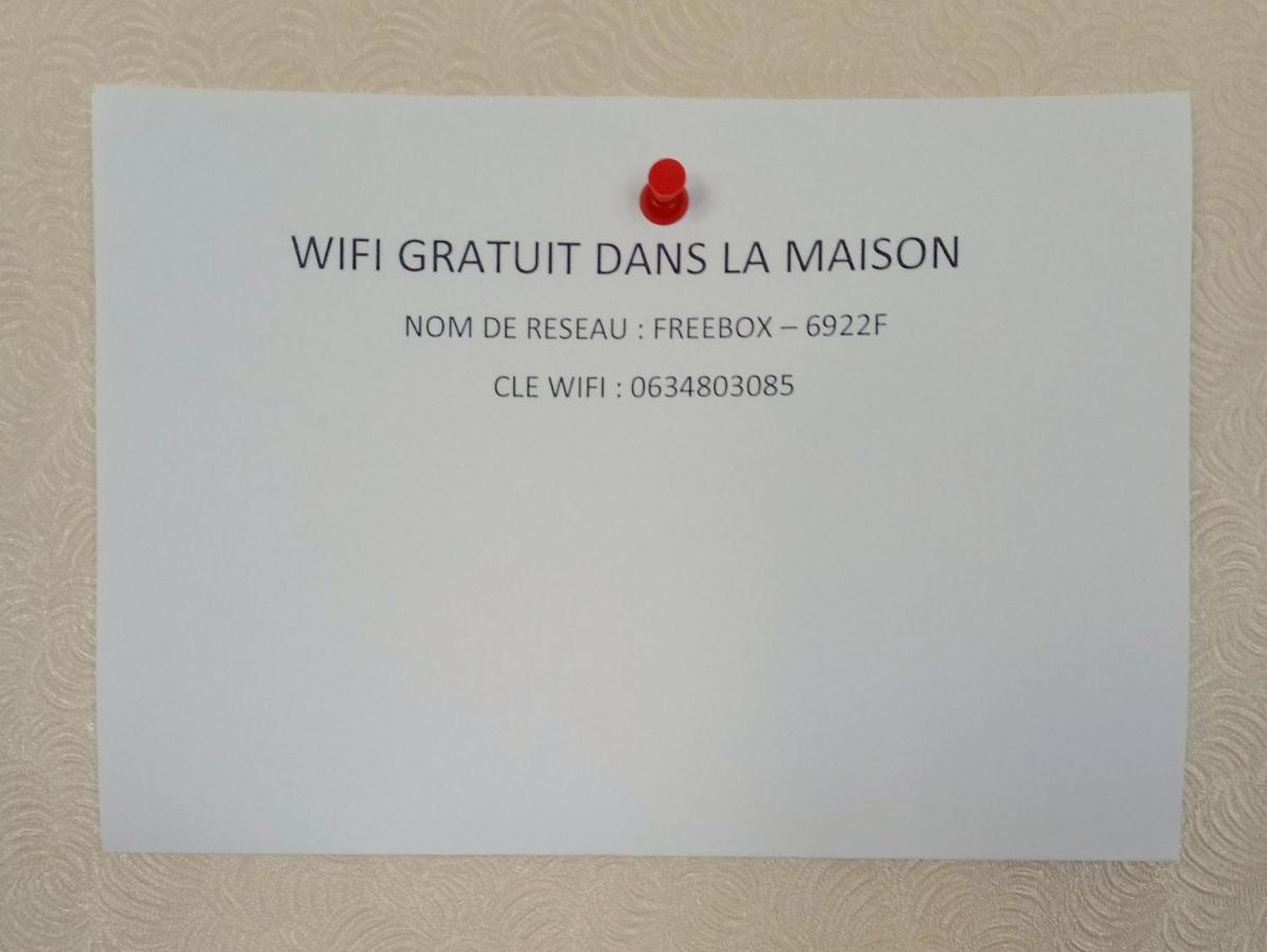 Maison Entiere Avec Parking, Garage Et Jardin มงต์ลูซง ภายนอก รูปภาพ