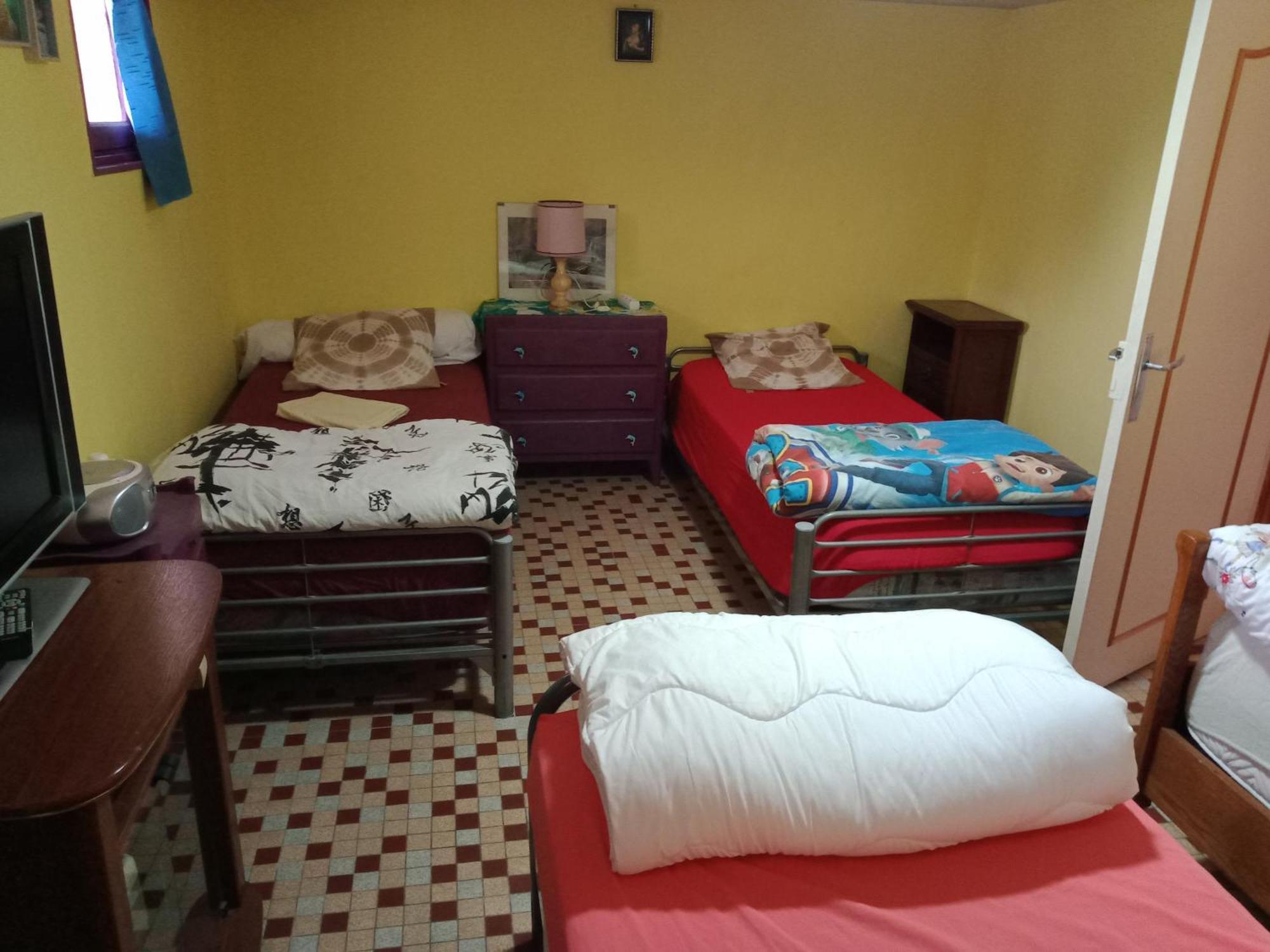 Maison Entiere Avec Parking, Garage Et Jardin มงต์ลูซง ภายนอก รูปภาพ
